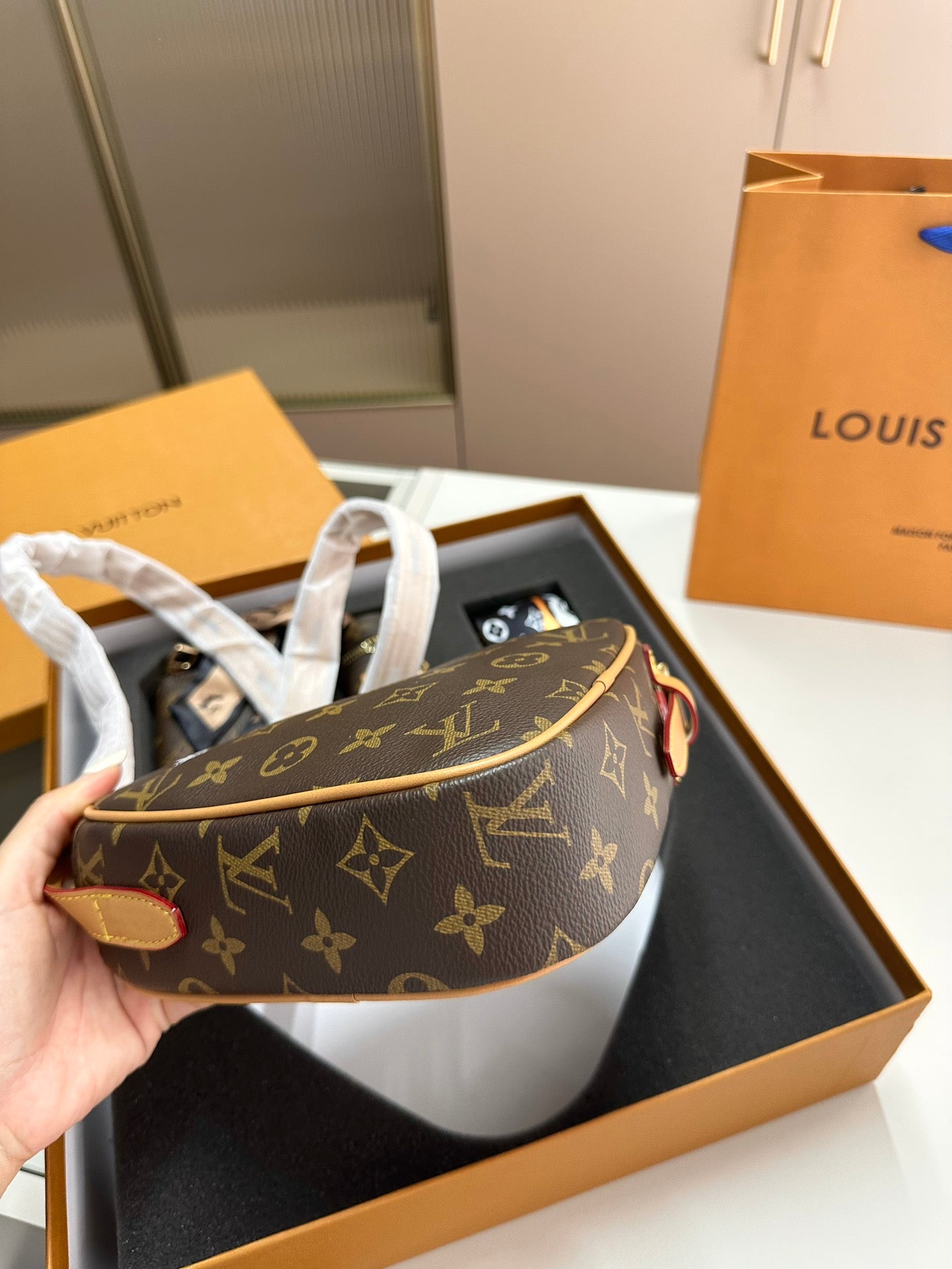 Heart Louis Vuitton 4-Piece Set