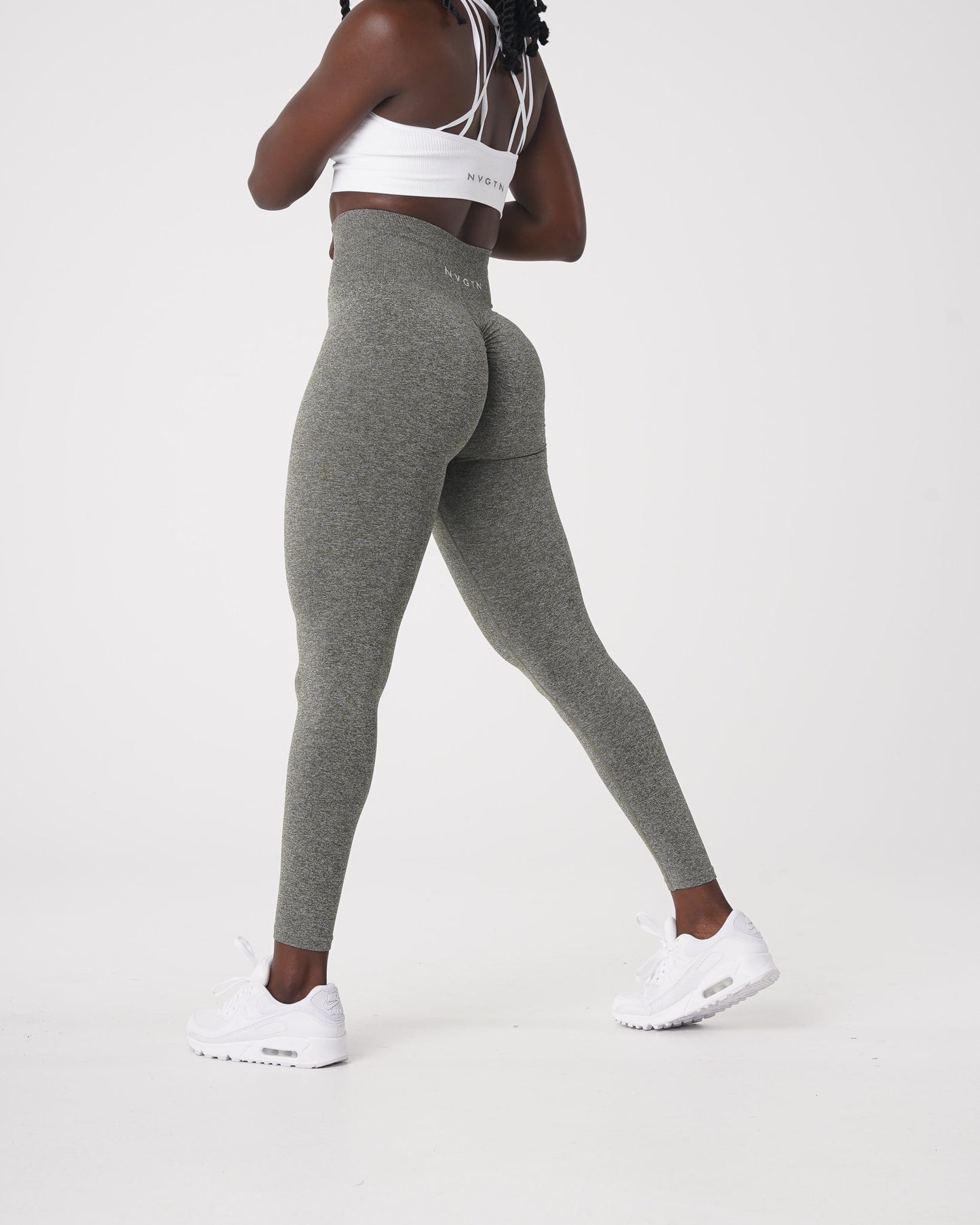 LEGGINGS NON OTTENUTI MAI COSÌ TANTA FORMA