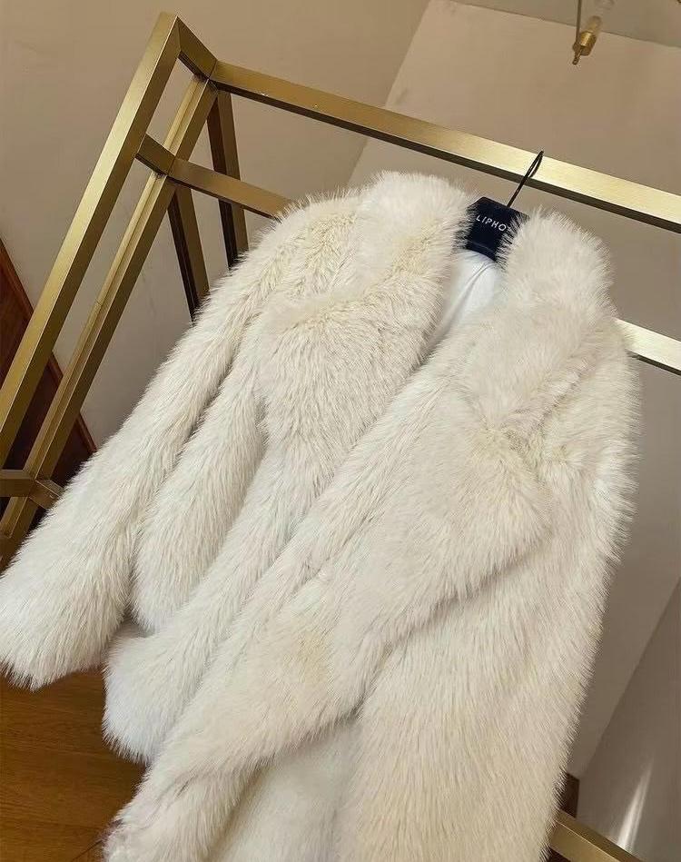 FLUFFY FAUX FUR COAT