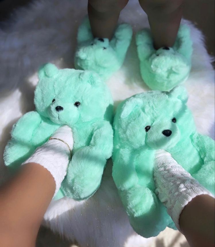 TEDDY BEAR SLIPPERS