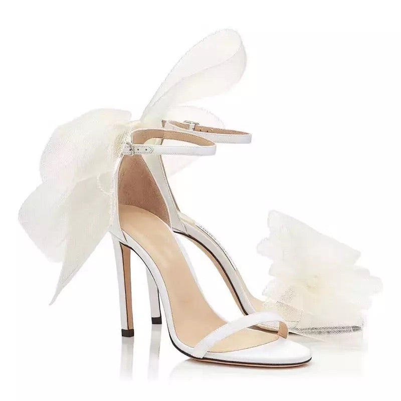 LANA | Sandals with Asymmetric Mesh Bows